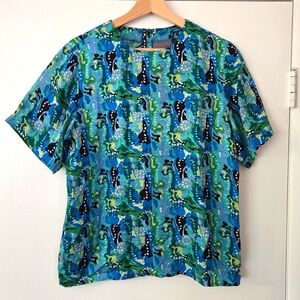 Collection Point Of View 100% Silk Short Sleeve Top